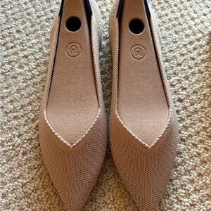 Rothy’s Ecru Points